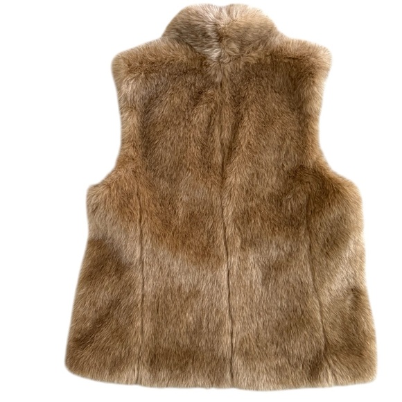 NWOT Banana Republic Faux Fur Vest in Tan Size Small - Picture 2 of 4